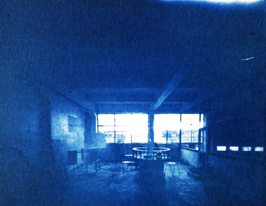 sténopé film 4x5 inch et cyanotype